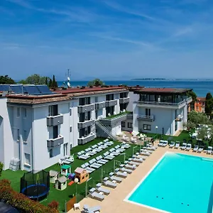 Oliveto Hotel Desenzano del Garda